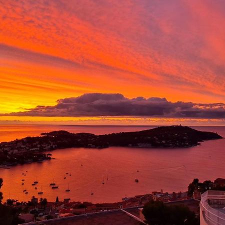 Le Rooftop 180 Villefranche-sur-Mer Bagian luar foto