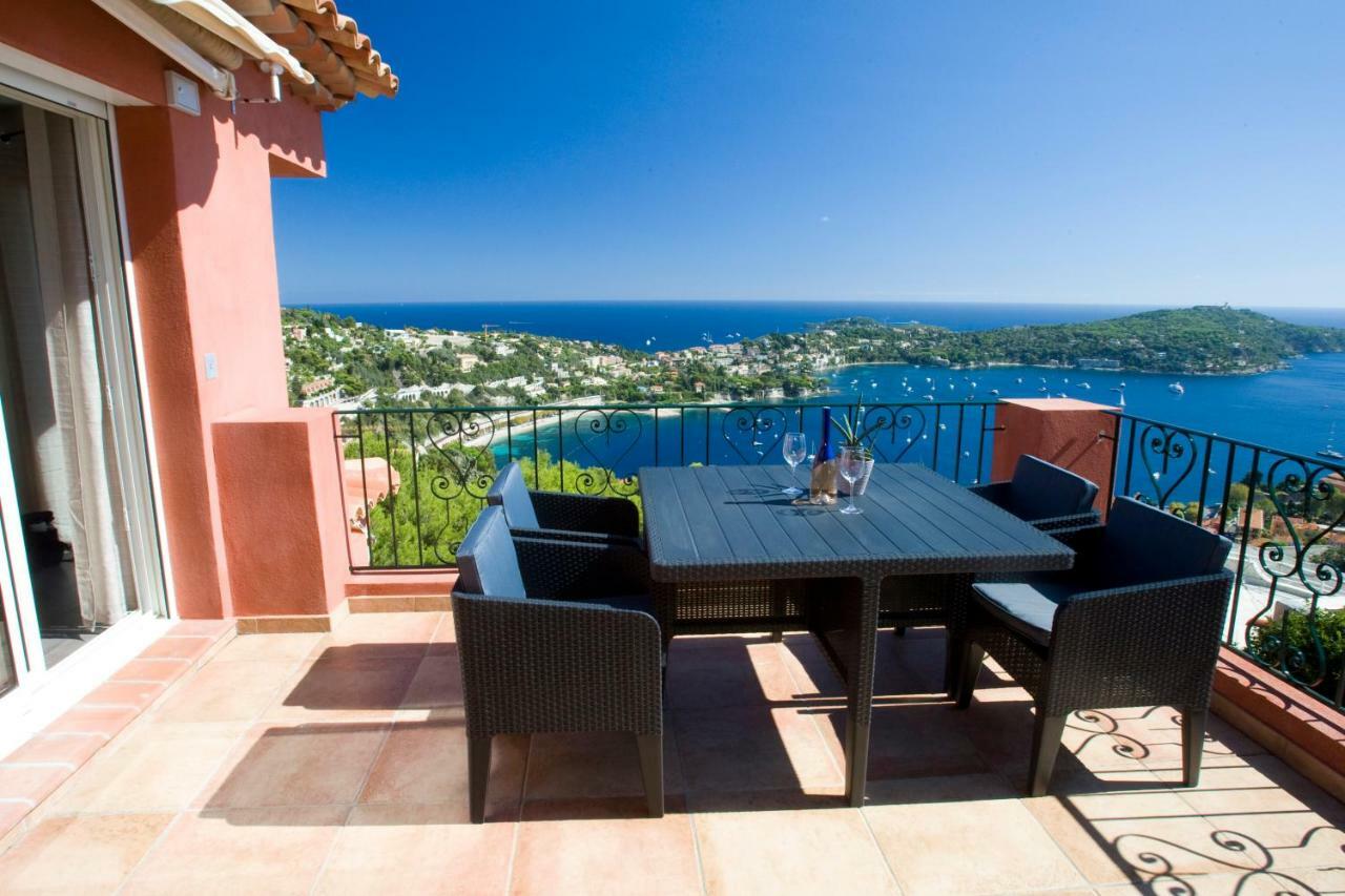 Le Rooftop 180 Villefranche-sur-Mer Bagian luar foto