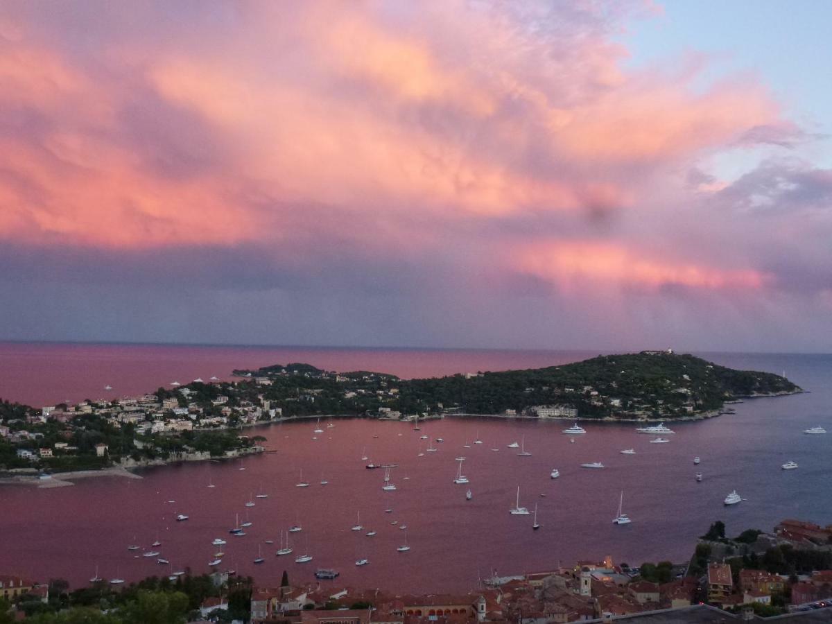Le Rooftop 180 Villefranche-sur-Mer Bagian luar foto